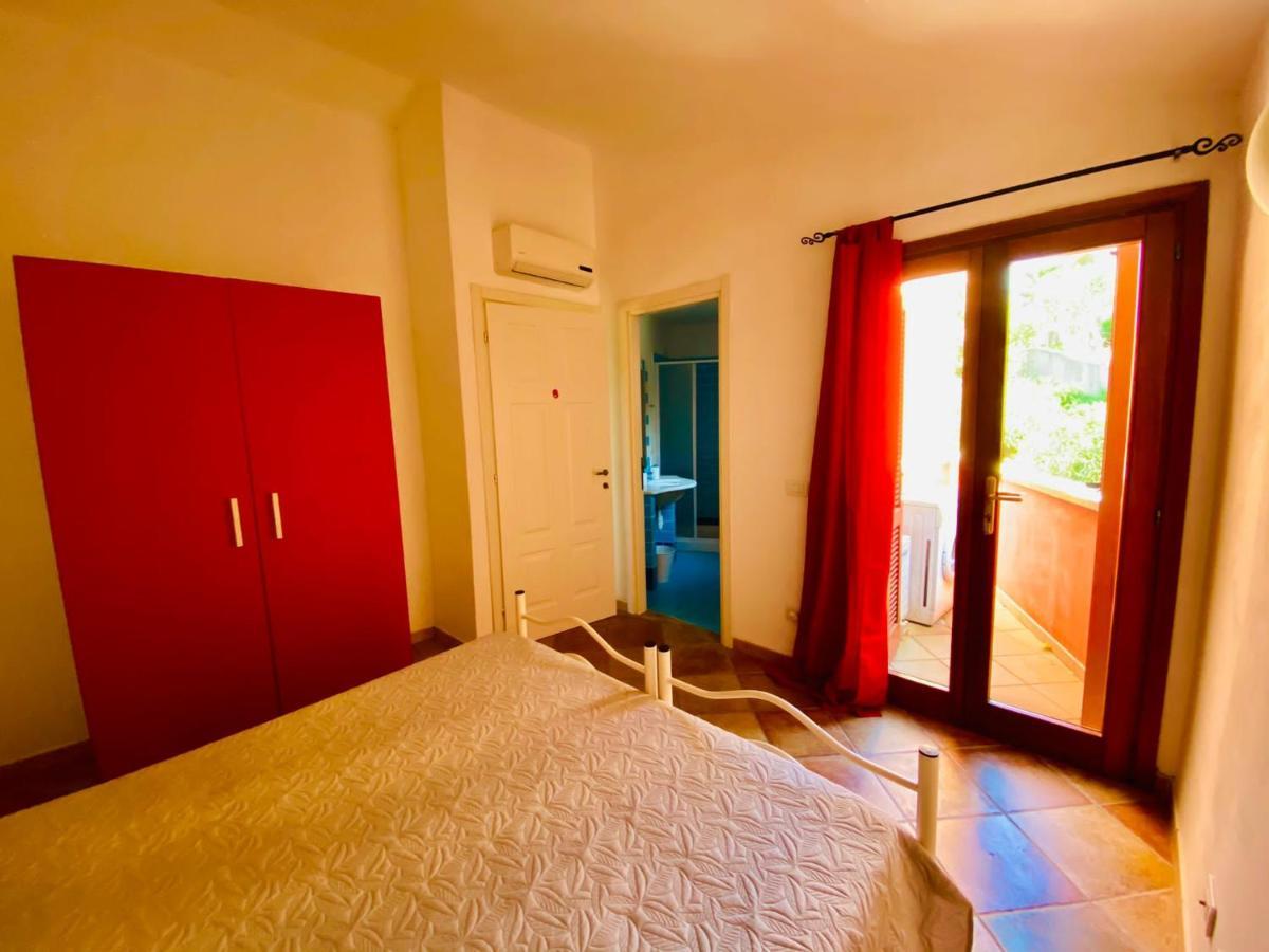 Residenze Il Girasole Aparthotel Golfo Aranci Ngoại thất bức ảnh