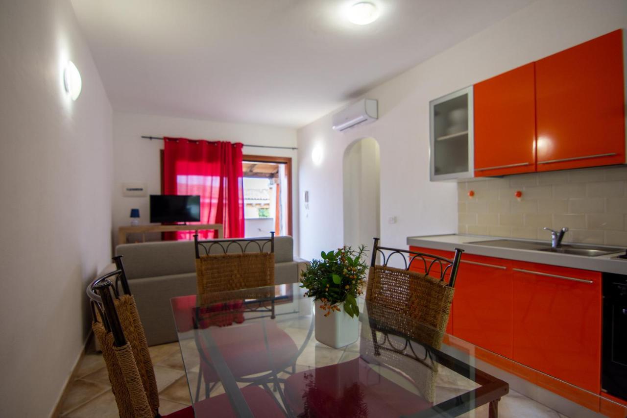 Residenze Il Girasole Aparthotel Golfo Aranci Ngoại thất bức ảnh