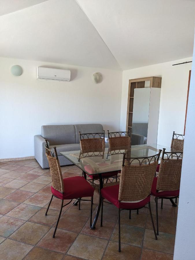 Residenze Il Girasole Aparthotel Golfo Aranci Ngoại thất bức ảnh