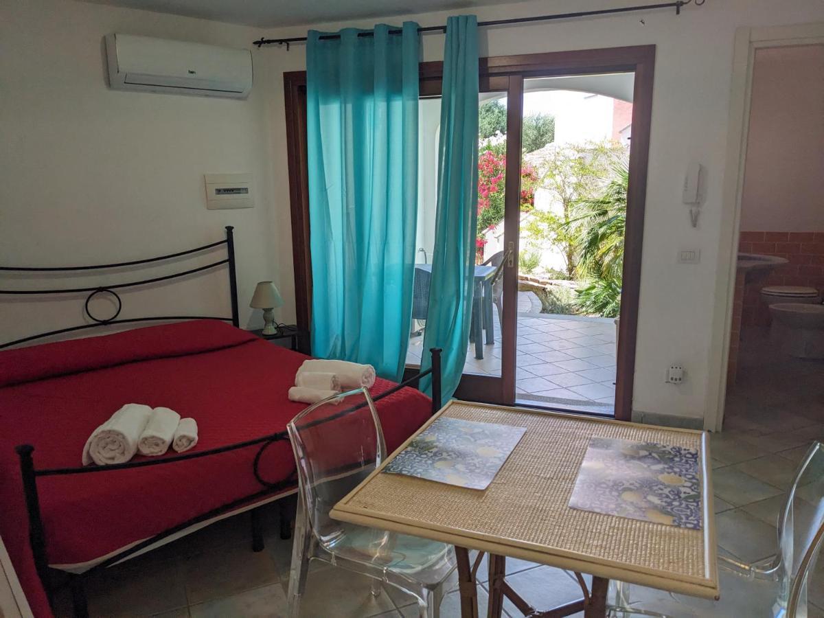 Residenze Il Girasole Aparthotel Golfo Aranci Phòng bức ảnh