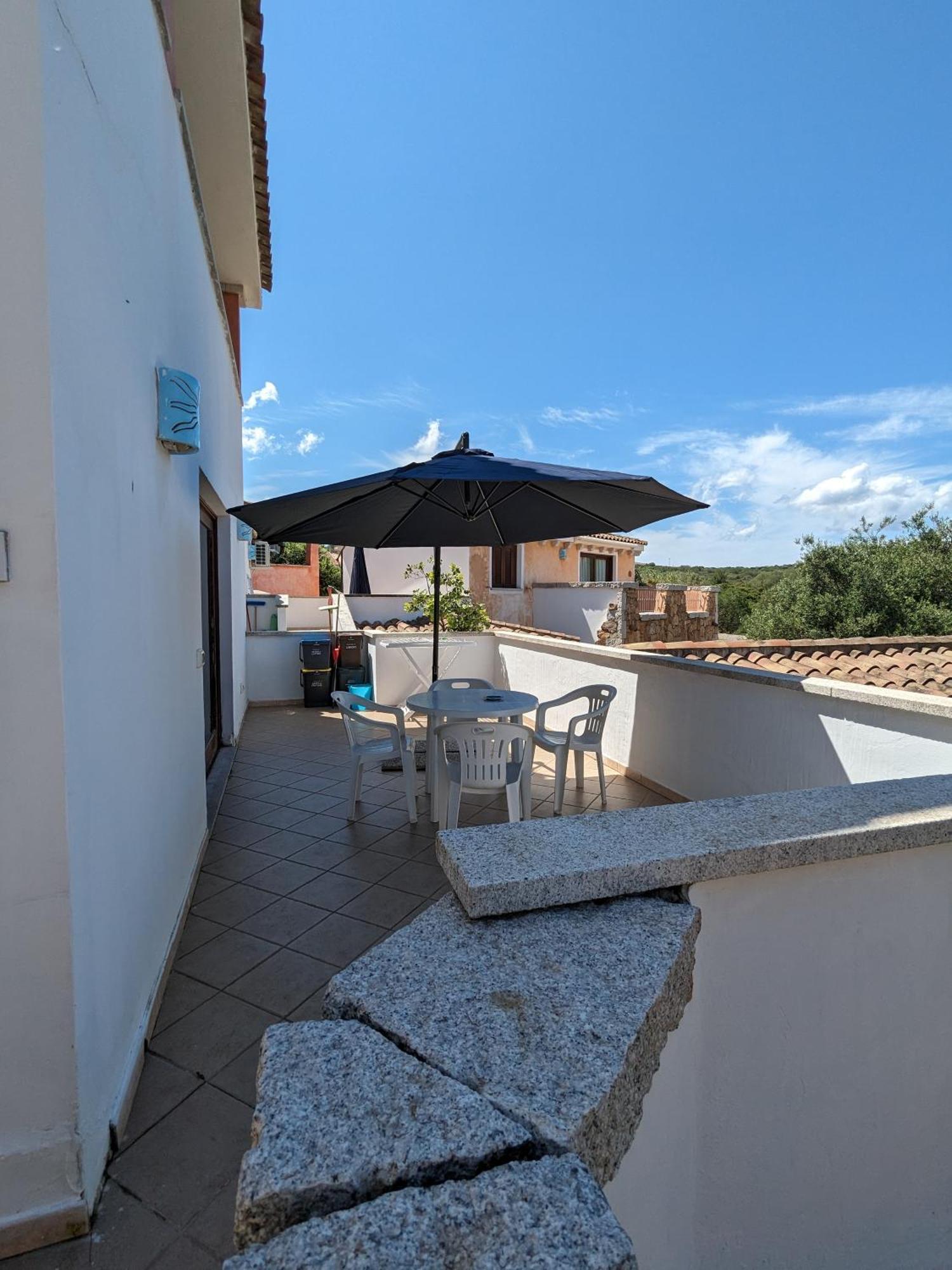 Residenze Il Girasole Aparthotel Golfo Aranci Ngoại thất bức ảnh